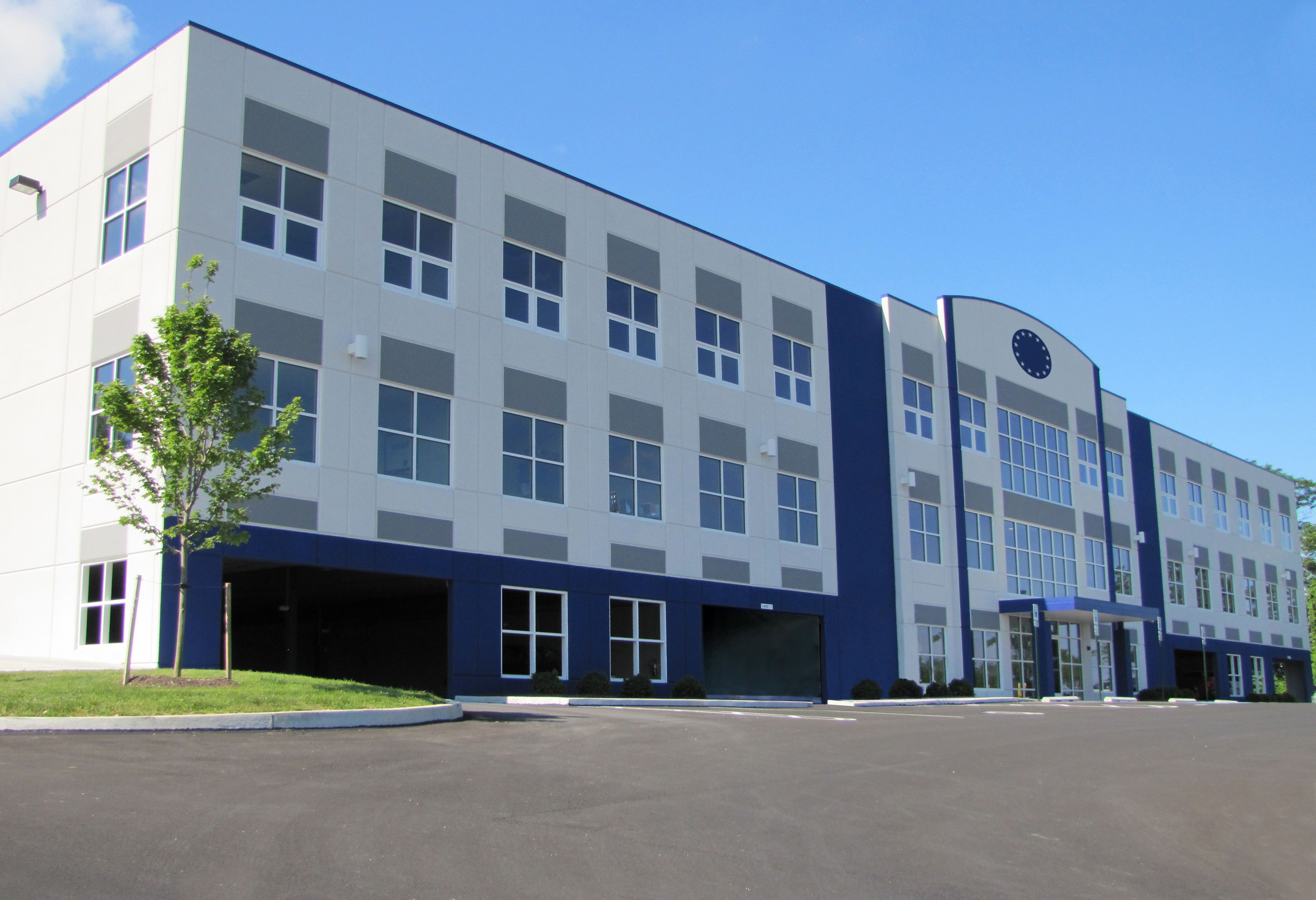 4.700 qm Fläche für Büros und Lager: Das neue Firmengebäude von American Mint in Mechanicsburg, Pennsylvania